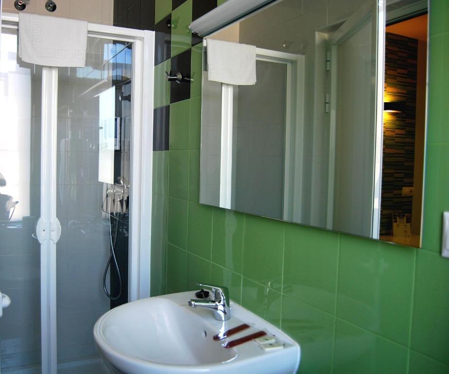 Hostal Restaurante Estacion Jaen Bilik gambar